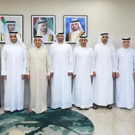 مالية دبي وغرفة دبي للاقتصاد الرقمي تبرمان مذكرة تفاهم لدعم تنفيذ مستهدفات استراتيجية دبي اللانقدية