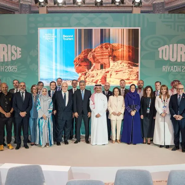 وزارة السياحة السعودية والمنتدى الاقتصادي العالمي يطلقان مبادرة \"ما وراء السياحة\" لدعم النمو التحوّلي