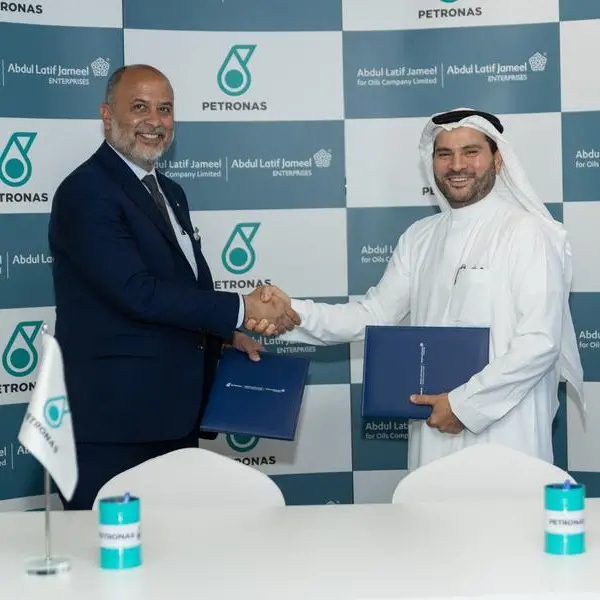 Abdul Latif Jameel for Oils and PETRONAS Lubricants International sign strategic distribution agreement