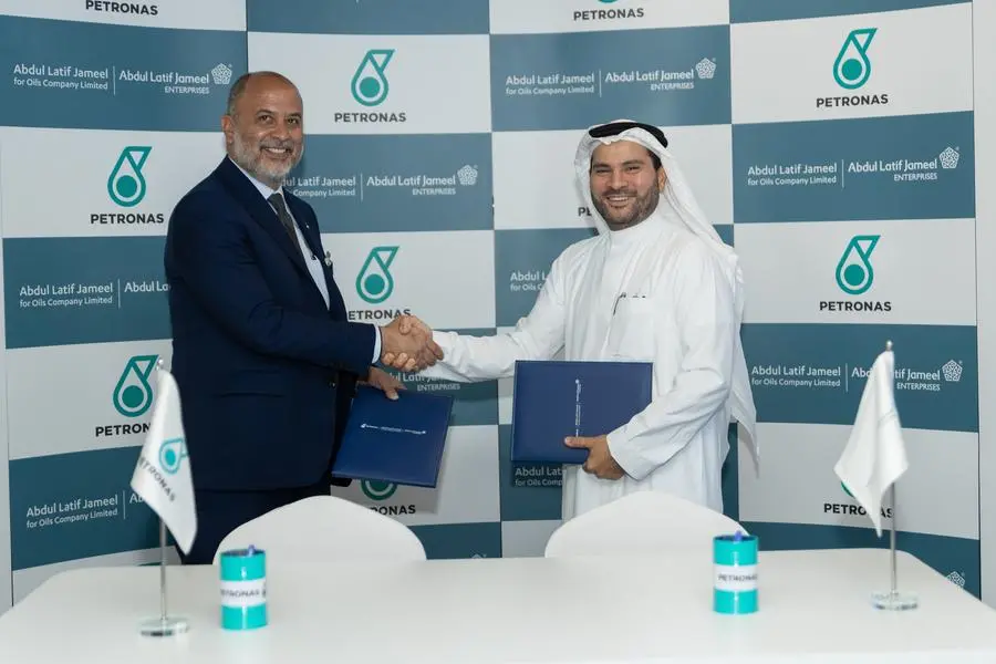 Abdul Latif Jameel for Oils and PETRONAS Lubricants International sign strategic distribution agreement