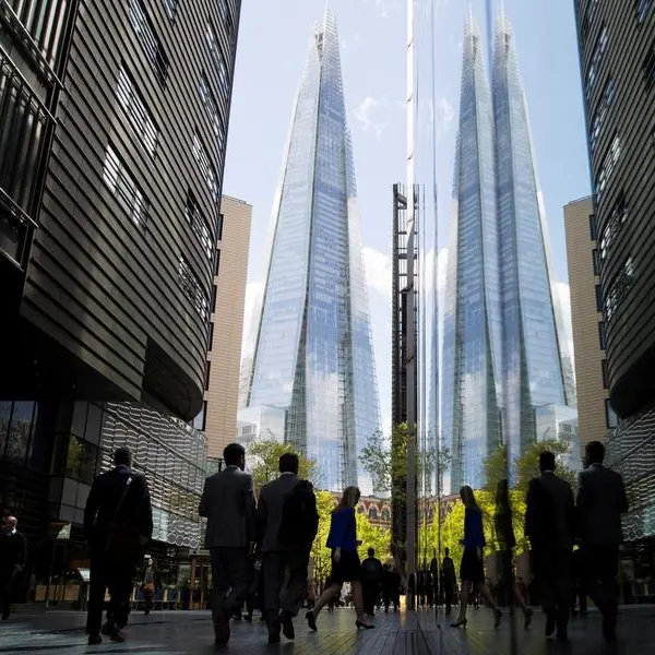 UK business confidence drops to 3-year low, survey shows