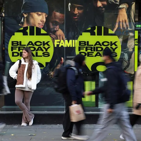 Black Friday spending lifts UK retail sales at end of 2024