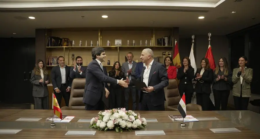 جامعة السويدي (SUTech) تعلن عن شراكة استراتيجية مع جامعة IE الإسبانية لتعزيز الابتكار وإعداد قادة المستقبل