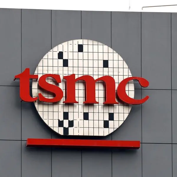 TSMC's fourth-quarter revenue handily beats market forecast on AI demand