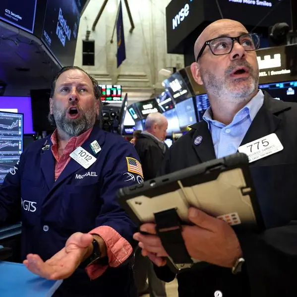 Stocks extend rally on Gulf breakthrough hopes, oil hits two-month lows