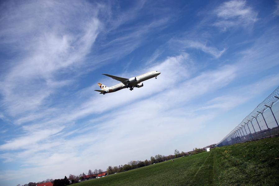 Etihad Prepares for IPO as Gulf Carriers Eye Stock Market Listings