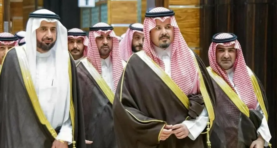 أمير منطقة المدينة المنورة يرعى حفل افتتاح أعمال منتدى العمرة والزيارة في نسخته الثالثة