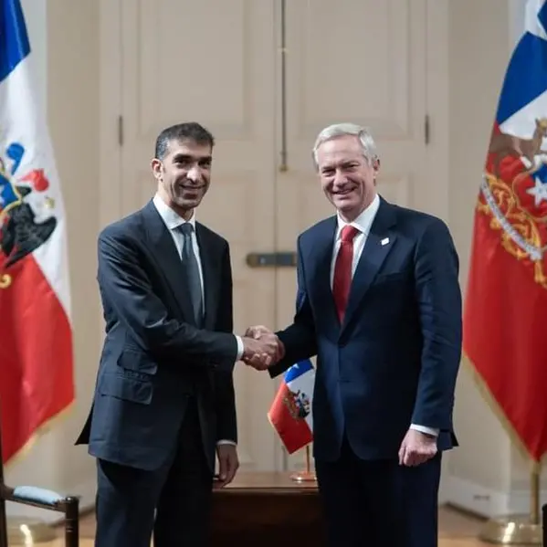 Chilean President receives Al Zeyoudi