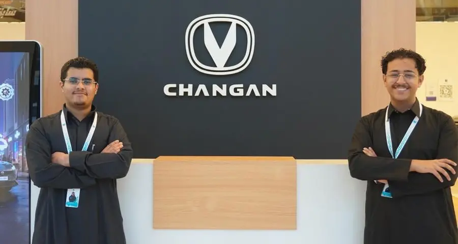 Changan Al Majdouie sponsors LYNX Racing Team throughout the 2025 STEM Racing Program