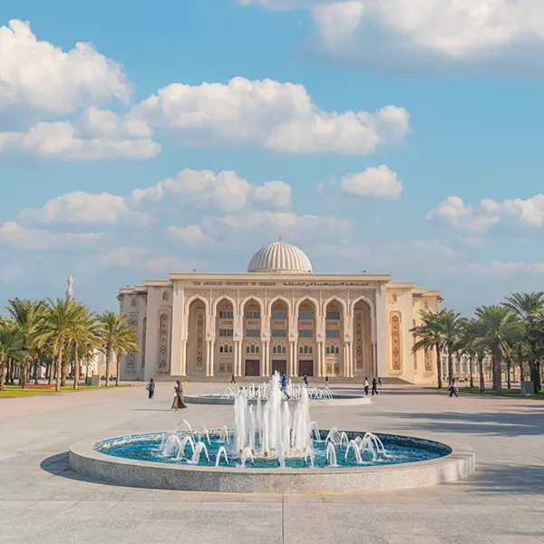 أميركية الشارقة تتقدم في تصنيفات \"كيو إس\" للجامعات، معزّزة مكانتها العالمية