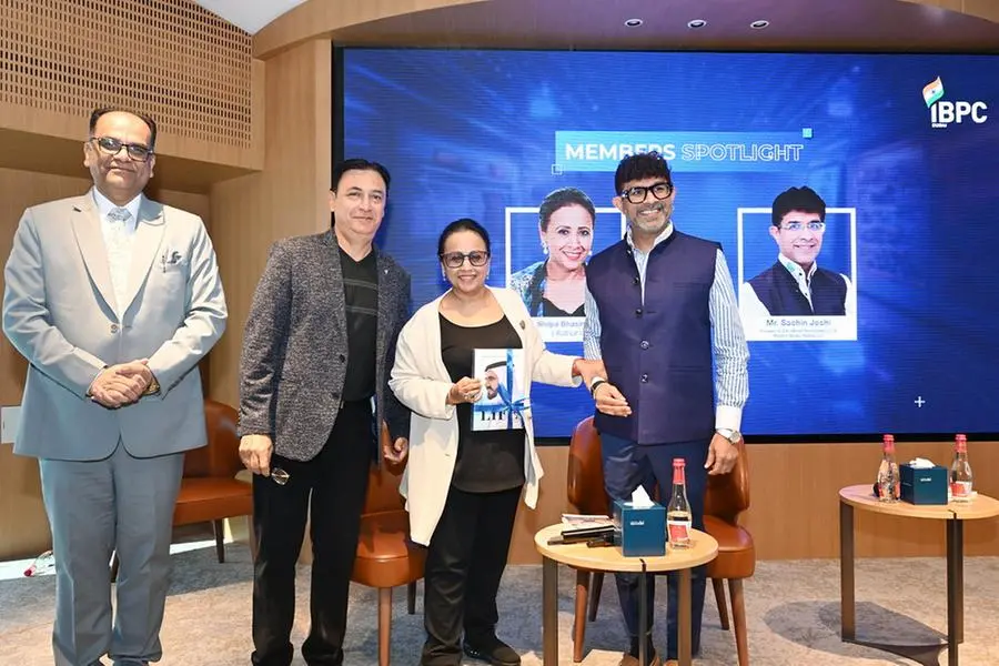 مجلس الأعمال والمهن الهندي في دبي ينظم مؤتمر تجارة التجزئة 2025