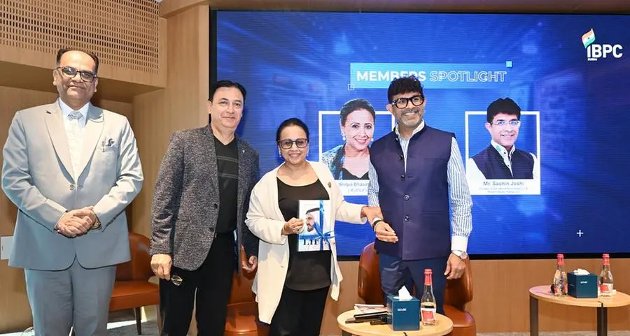 مجلس الأعمال والمهن الهندي في دبي ينظم مؤتمر تجارة التجزئة 2025