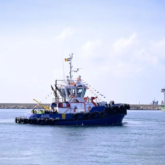 مجموعة موانئ دبي العالمية تبدأ رسمياً عملياتها التشغيلية في ميناء طرطوس