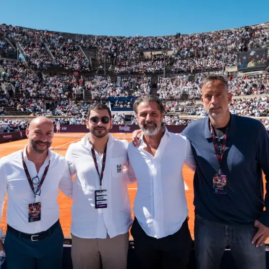 سبادريك للاستثمار ومركز موراتوجلو للتنس يعلنان شراكة استراتيجية لإطلاق منظومة متكاملة لرياضات المضرب في الخليج ومنطقة الشرق الأوسط وشمال أفريقيا