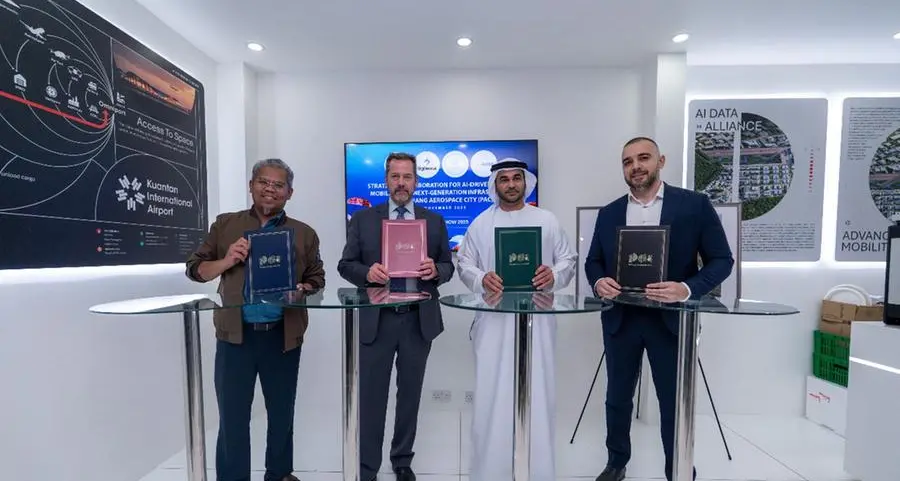 \"إيزي ليس\" توسّع أعمالها نحو ماليزيا عبر مذكرة تفاهم مع \"بيغ بير إيه آي\" و\"فيجيلكس\" و\"مدينة باهانج للطيران\"