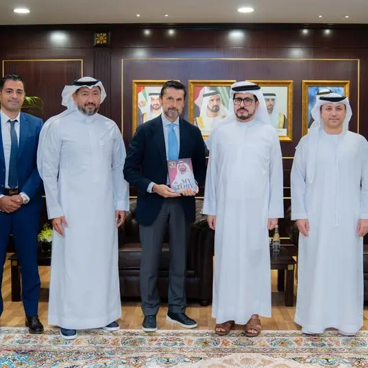 هيئة كهرباء ومياه دبي تبحث تعزيز التعاون مع \"سيلزفورس\" لدفع الابتكار الرقمي والاستدامة