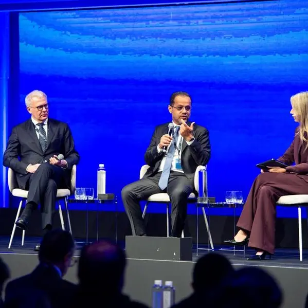 سوق أبوظبي للأوراق المالية يوقع خطاب نوايا مع بورصة إيطاليا لاستكشاف فرص تعزيز التعاون الاستثماري