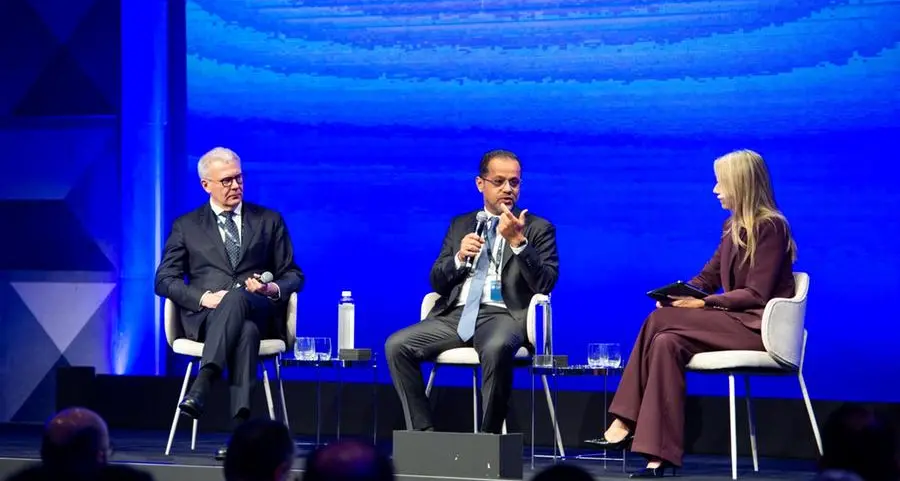 سوق أبوظبي للأوراق المالية يوقع خطاب نوايا مع بورصة إيطاليا لاستكشاف فرص تعزيز التعاون الاستثماري