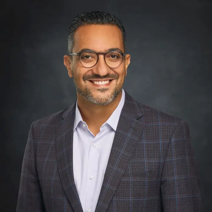 كوهيزيتي تطلق استراتيجية مرونة الذكاء الاصطناعي للمؤسسات