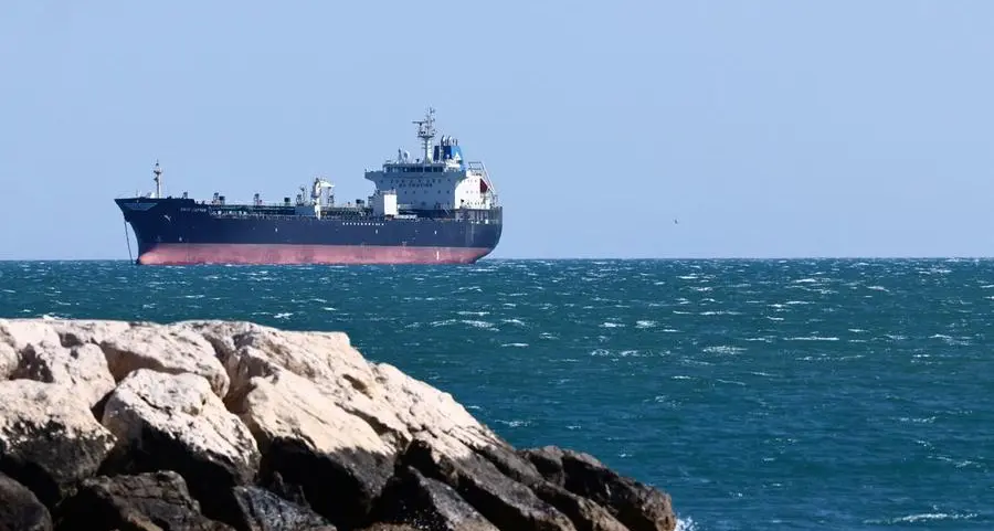 Oil prices jump on renewed US-Iran hostilities