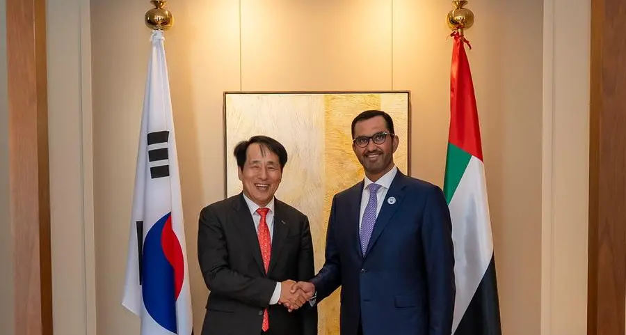 \"أدنوك\" توقع اتفاقية \"تمويل أخضر\" بقيمة 2 مليار دولار مدعومة من \"شركة التأمين التجاري الكورية\" ليرتفع إجمالي التمويل الأخضر إلى 5 مليارات دولار خلال 18 شهراً