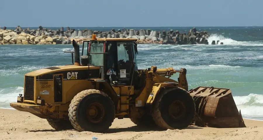 Egypt reviews coastal protection projects to tackle climate risks