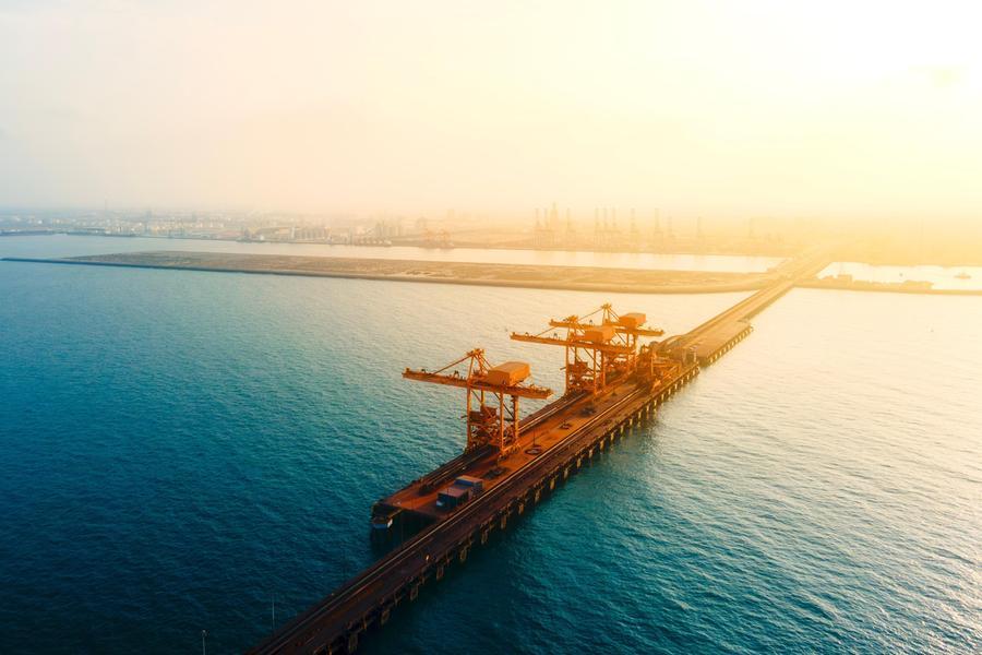 Yamna Explores Port of Salalah and Other International Ports for Green Ammonia Bunkering