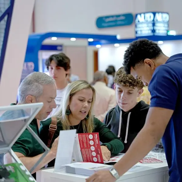 جامعة أبوظبي تعزز مكانتها العالمية من خلال عرض مبتكر في معرض \"نجاح أبوظبي 2025\"