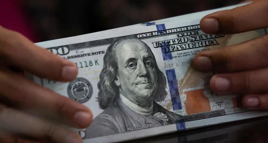 Dollar set for weekly slide as trade, shutdown concerns weigh