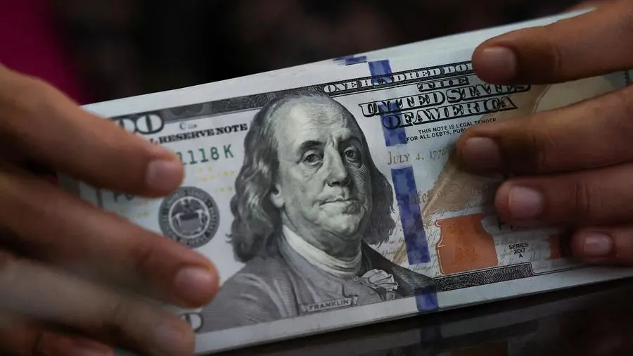 Dollar set for worst year since 2003 as rate outlooks diverge