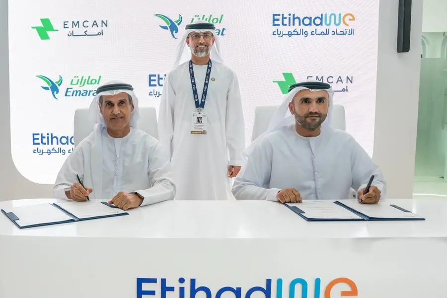 EtihadWE and Emarat agreement signing ceremony. Image Courtesy: EtihadWE