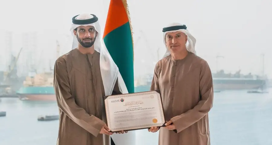 \"اللجنة العليا لإدارة والأزمات والكوارث في دبي\" تكرّم \"الموانئ والجمارك\" على جاهزيتها جراء الحالة الجوية