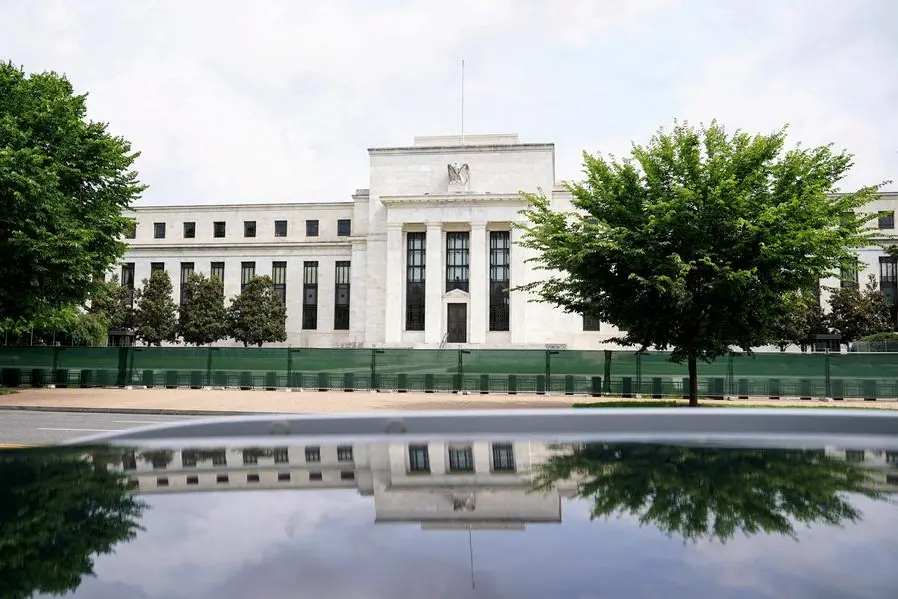 Euro set for first monthly decline this year, focus switches to Fed