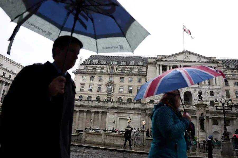 UK regulator gives thumbs down to household wealth statistics