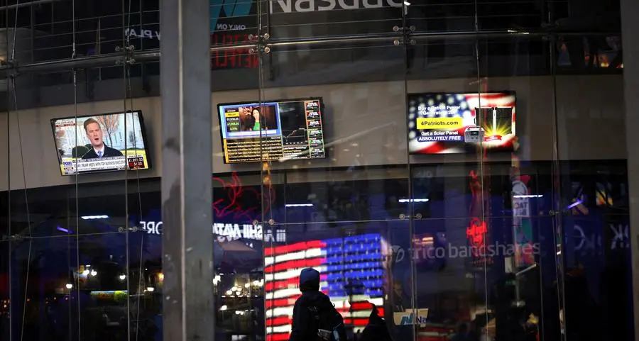 Stocks drop as valuation fears hit tech sector; gold rallies