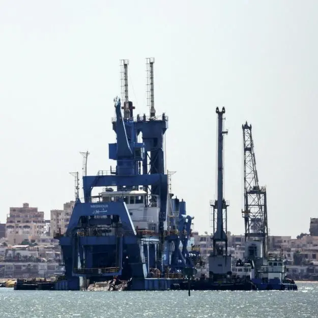 Egypt: Suez Canal sees transit of 1st giant container ship in 2 years