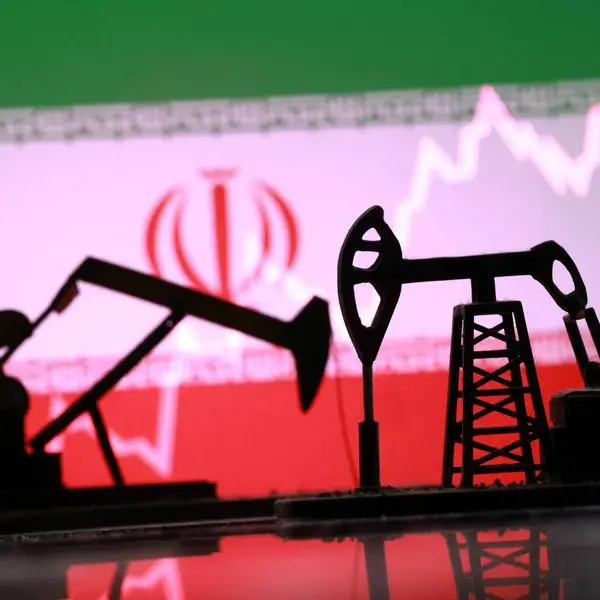 Iran oil stuck at sea surges as China's teapots turn to rival Middle East supplies, traders say