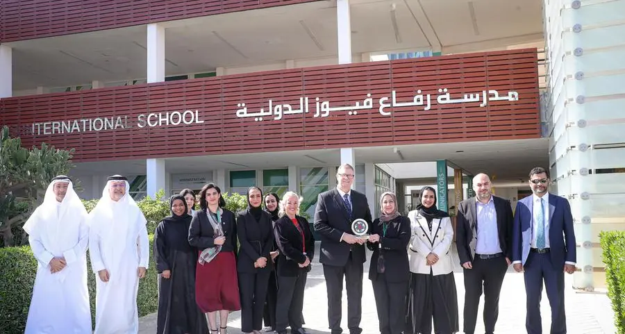 مدرسة الرفاع فيوز الدولية تحصد درع الجودة الذهبي وتقدير «ممتاز» من هيئة جودة التعليم والتدريب