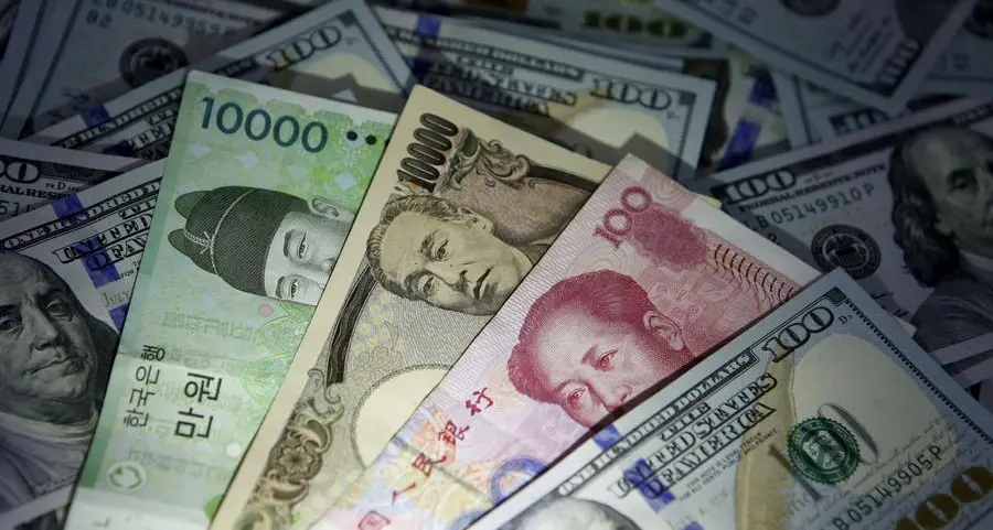 Yen steady, dollar edges higher as central banks in focus after BOJ holds