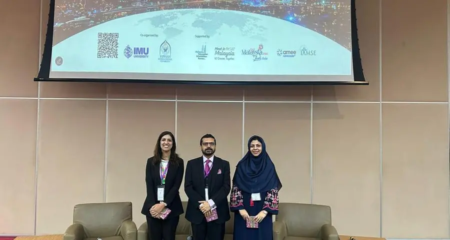 جامعة الخليج العربي تؤكد دور الابتكار في ترسيخ ريادة التعليم الطبي خلال مشاركتها في مؤتمر التعليم الطبي الدولي في ماليزيا