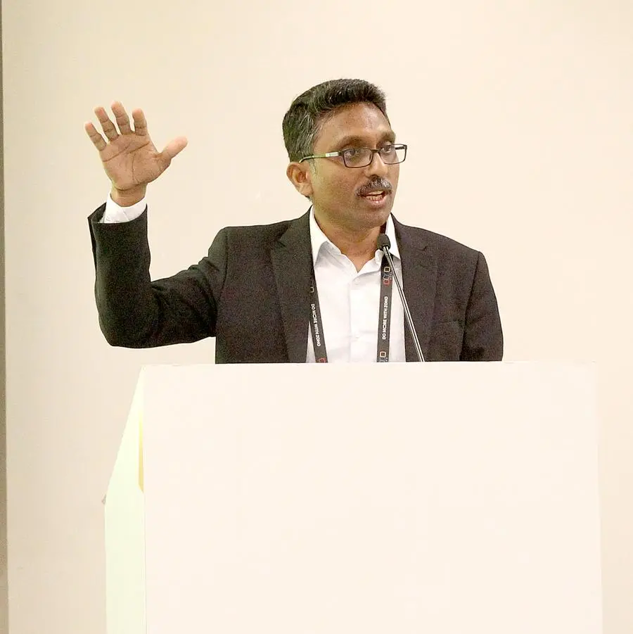 Joyalukkas partners with Zoho to unify sales operations & redefine customer experience across global retail operations