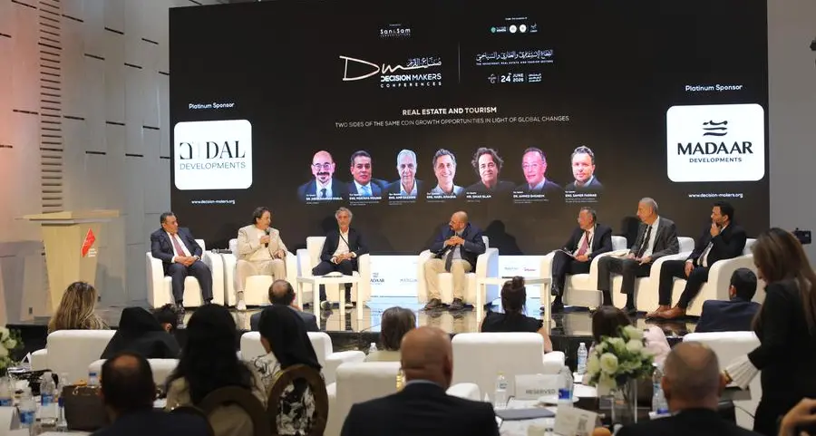 الخبراء يناقشون سبل تطوير تجربة السائح وتعظيم الاستفادة من المقومات المصرية