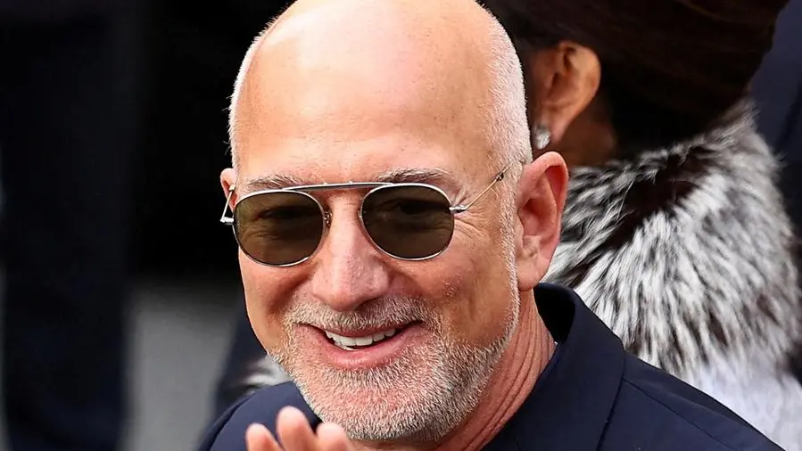 Jeff Bezos’ $30bln AI lab seeks industrial sector deals, FT reports