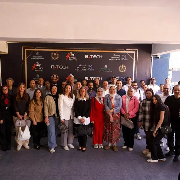 مدرسة بى تك للتكنولوجيا التطبيقية تقدم تعليم متطور للطلاب وتوفر فرص عمل للخريجين