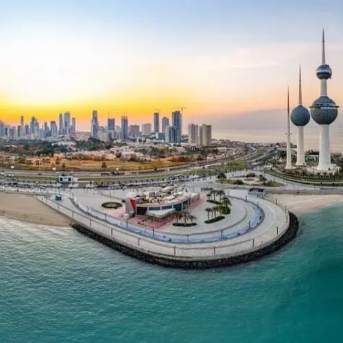 Kuwait: PM inspects Mina Al-Ahmadi Refinery operations