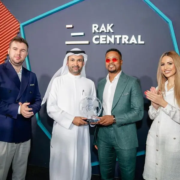 \"ميجر للتطوير العقاري\" تكشف عن شراكتها مع أسطورة كرة القدم \"باتريس إيفرا\" في مشروع \"كوليبري فيوز\"