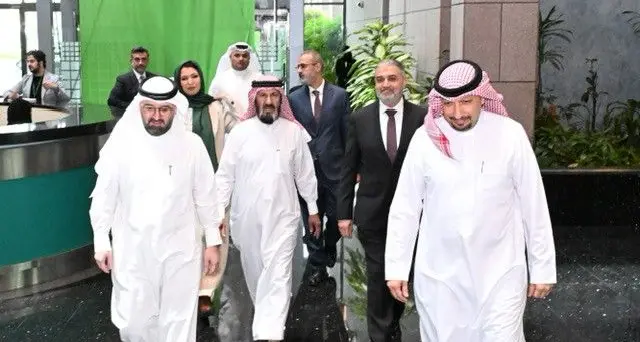 بيت التمويل الكويتي - البحرين يوقع وثيقة الولاء والتأييد لجلالة الملك المعظم