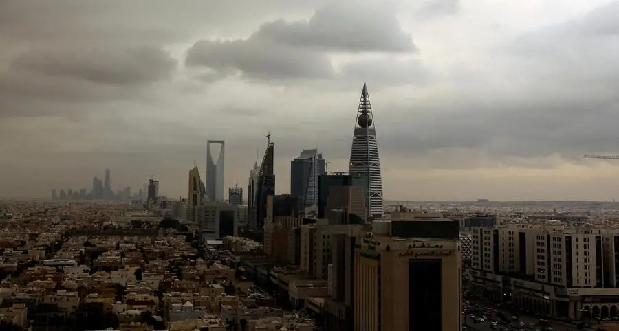 Saudi air defenses intercept 4 ballistic missiles over Riyadh, no casualties reported