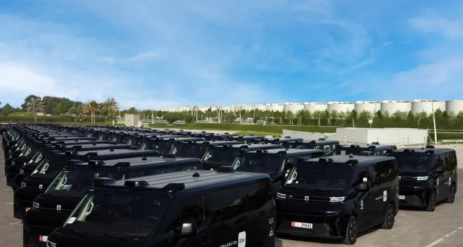 وي رايد وأوبر تطلقان أول عمليات تجارية لأسطول روبوتاكسي بدون سائق بالكامل في الشرق الأوسط في أبوظبي