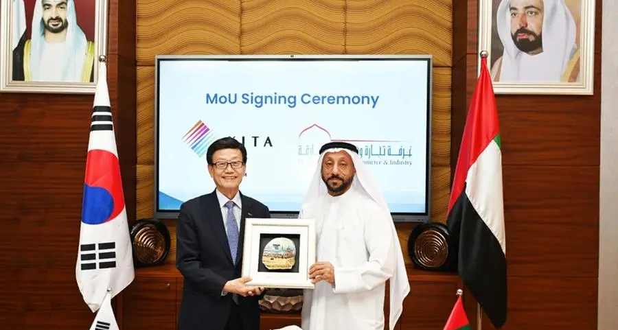 غرفة الشارقة تبحث تعزيز الشراكات الاستثمارية في القطاعات المستقبلية مع مجتمع الأعمال في كوريا الجنوبية